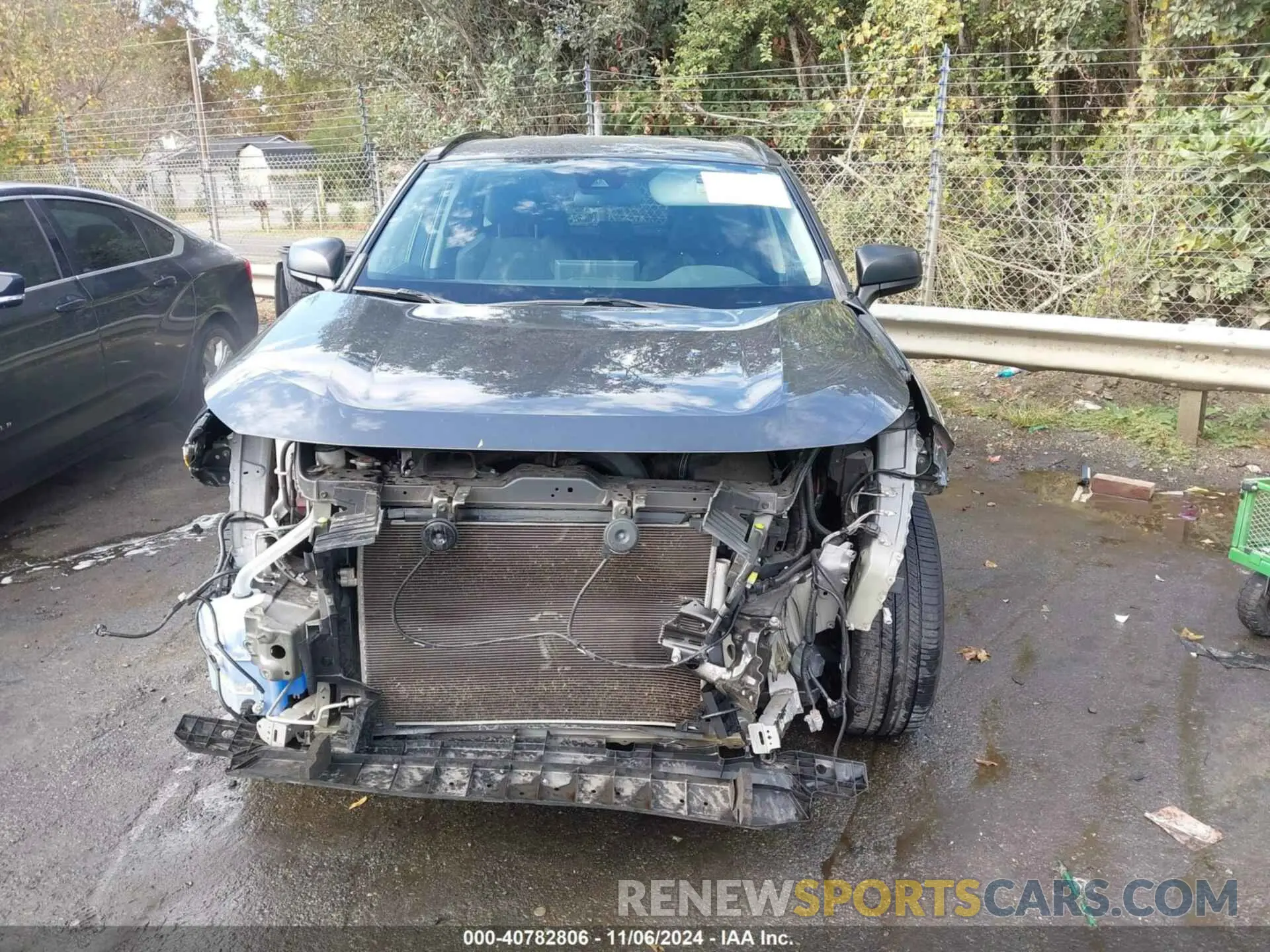 6 Фотография поврежденного автомобиля 2T3H1RFV7KW056409 TOYOTA RAV4 2019