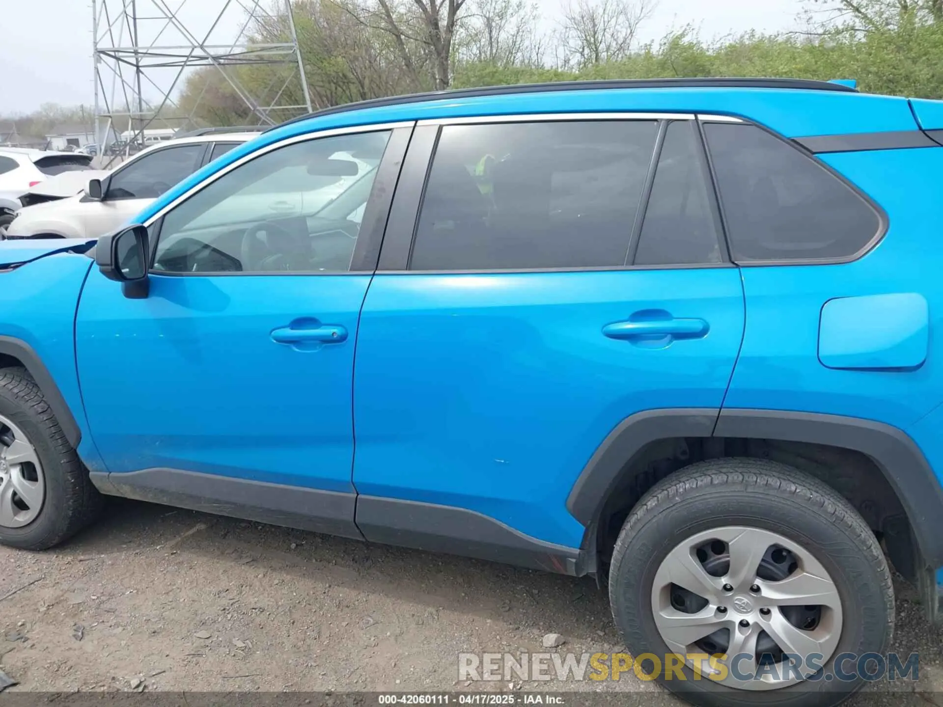 14 Фотография поврежденного автомобиля 2T3H1RFV8KW002939 TOYOTA RAV4 2019