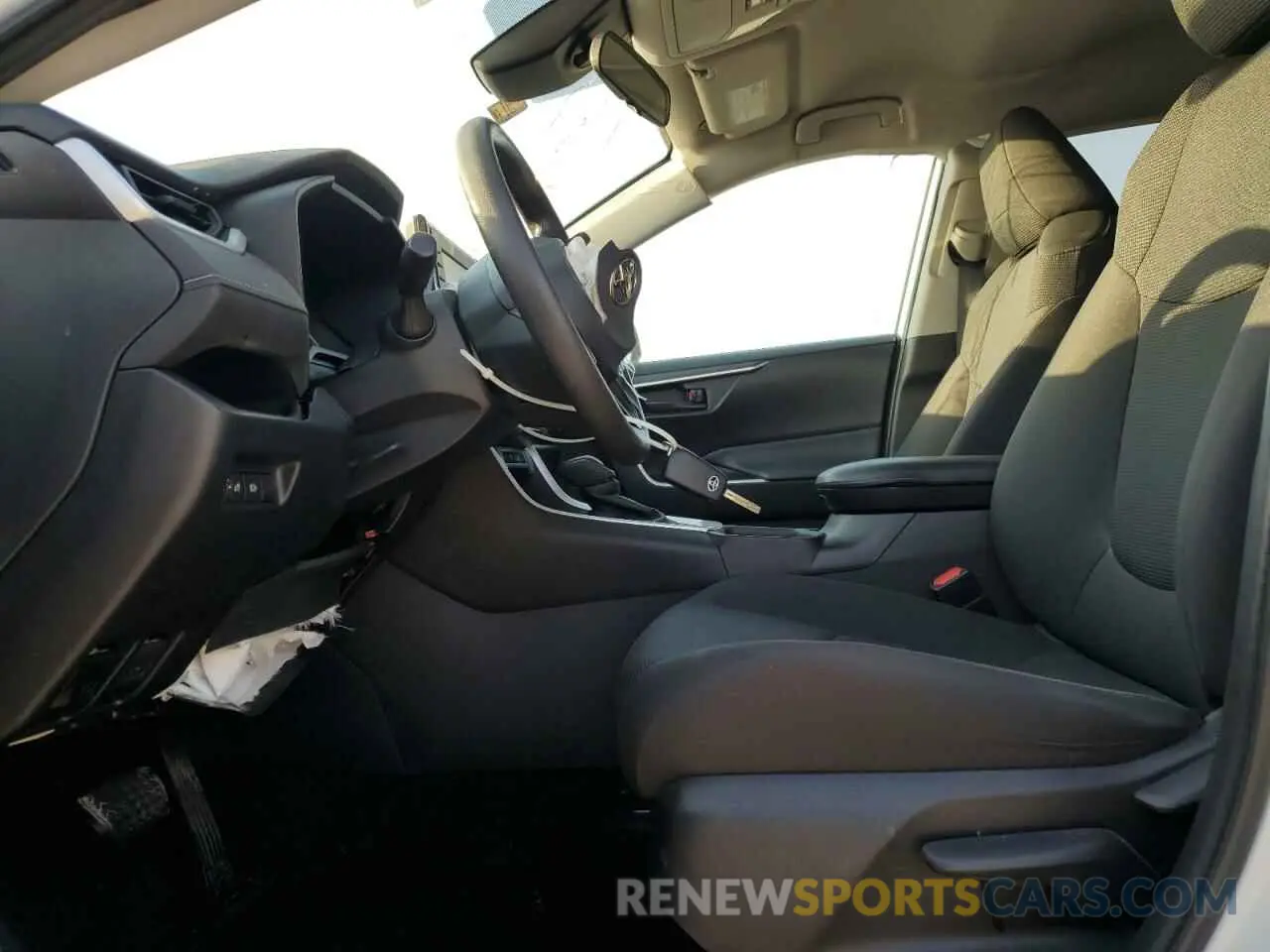 7 Фотография поврежденного автомобиля 2T3H1RFV8KW053938 TOYOTA RAV4 2019