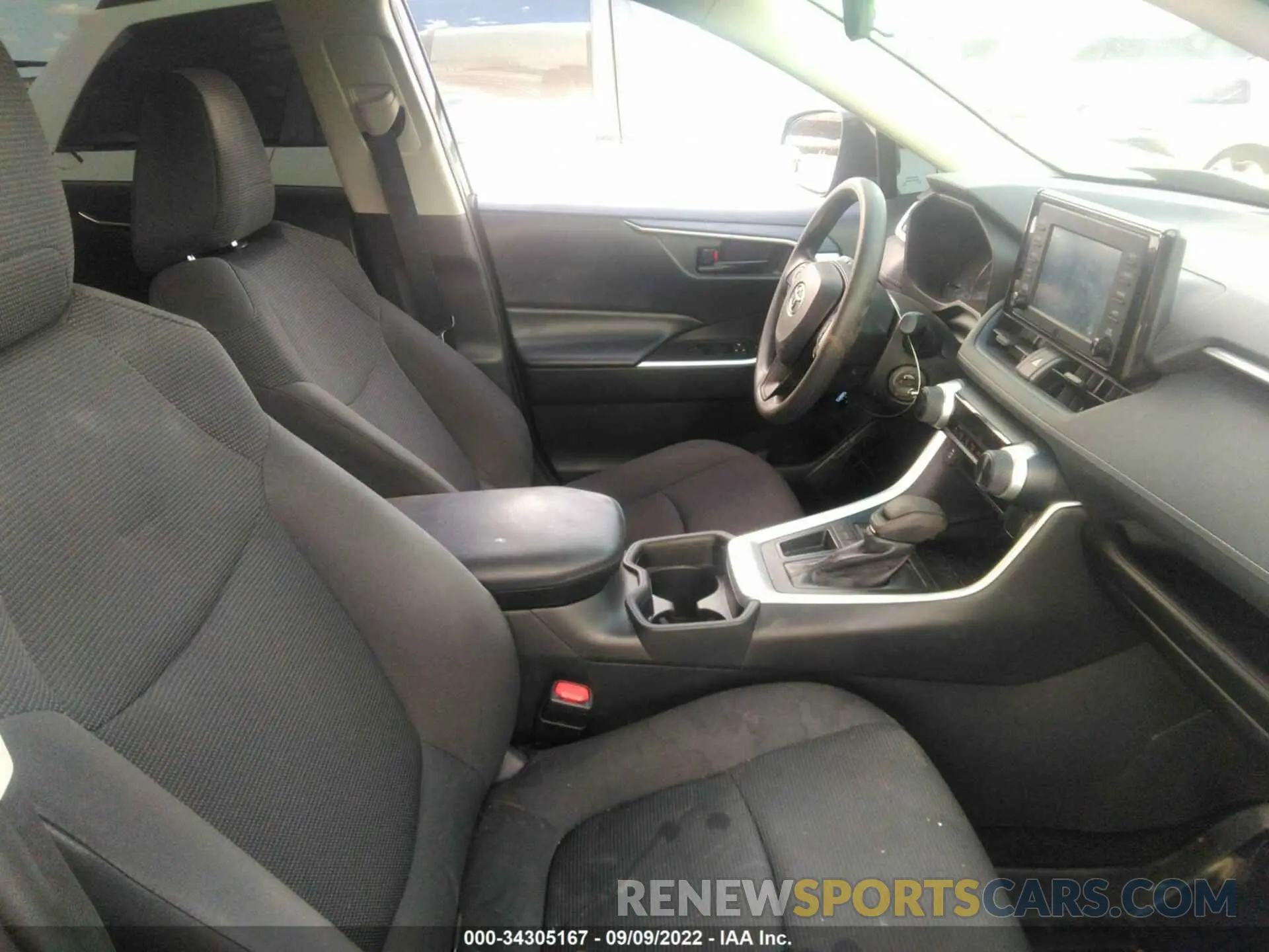 5 Фотография поврежденного автомобиля 2T3H1RFV9KC014809 TOYOTA RAV4 2019