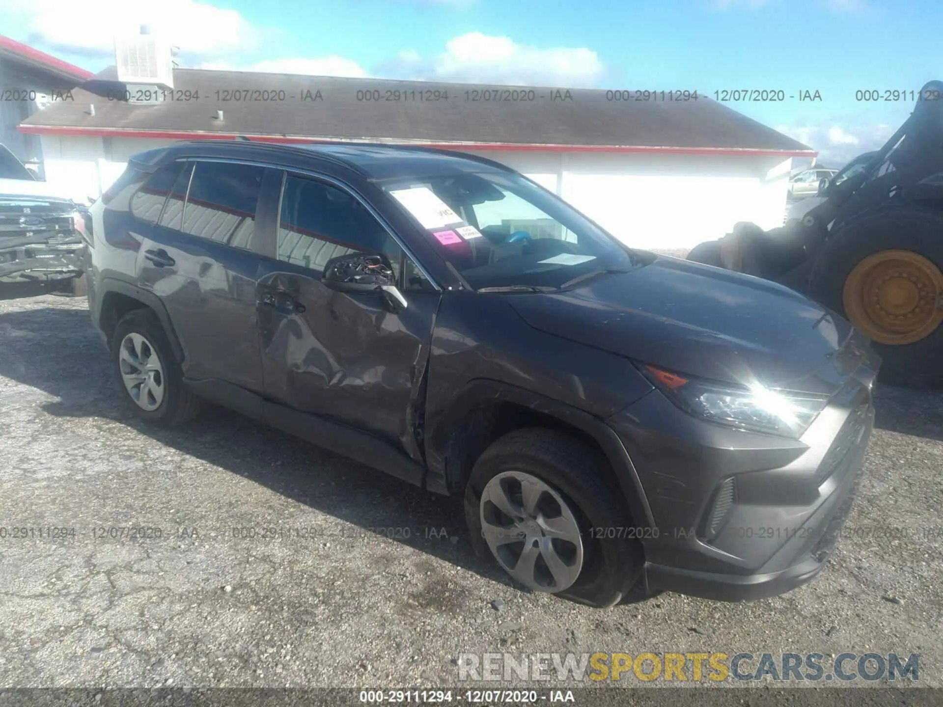 1 Фотография поврежденного автомобиля 2T3H1RFV9KW002819 TOYOTA RAV4 2019