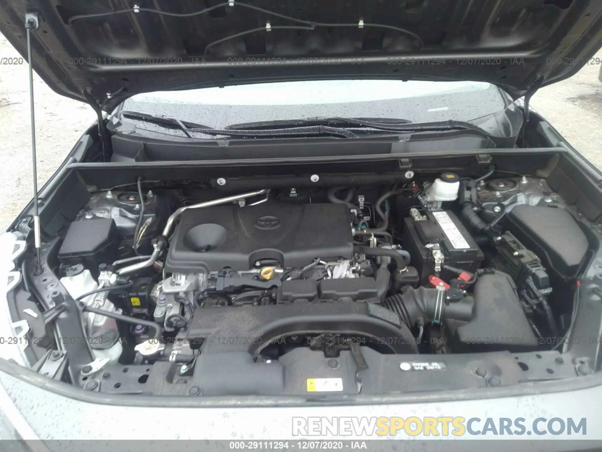 10 Фотография поврежденного автомобиля 2T3H1RFV9KW002819 TOYOTA RAV4 2019