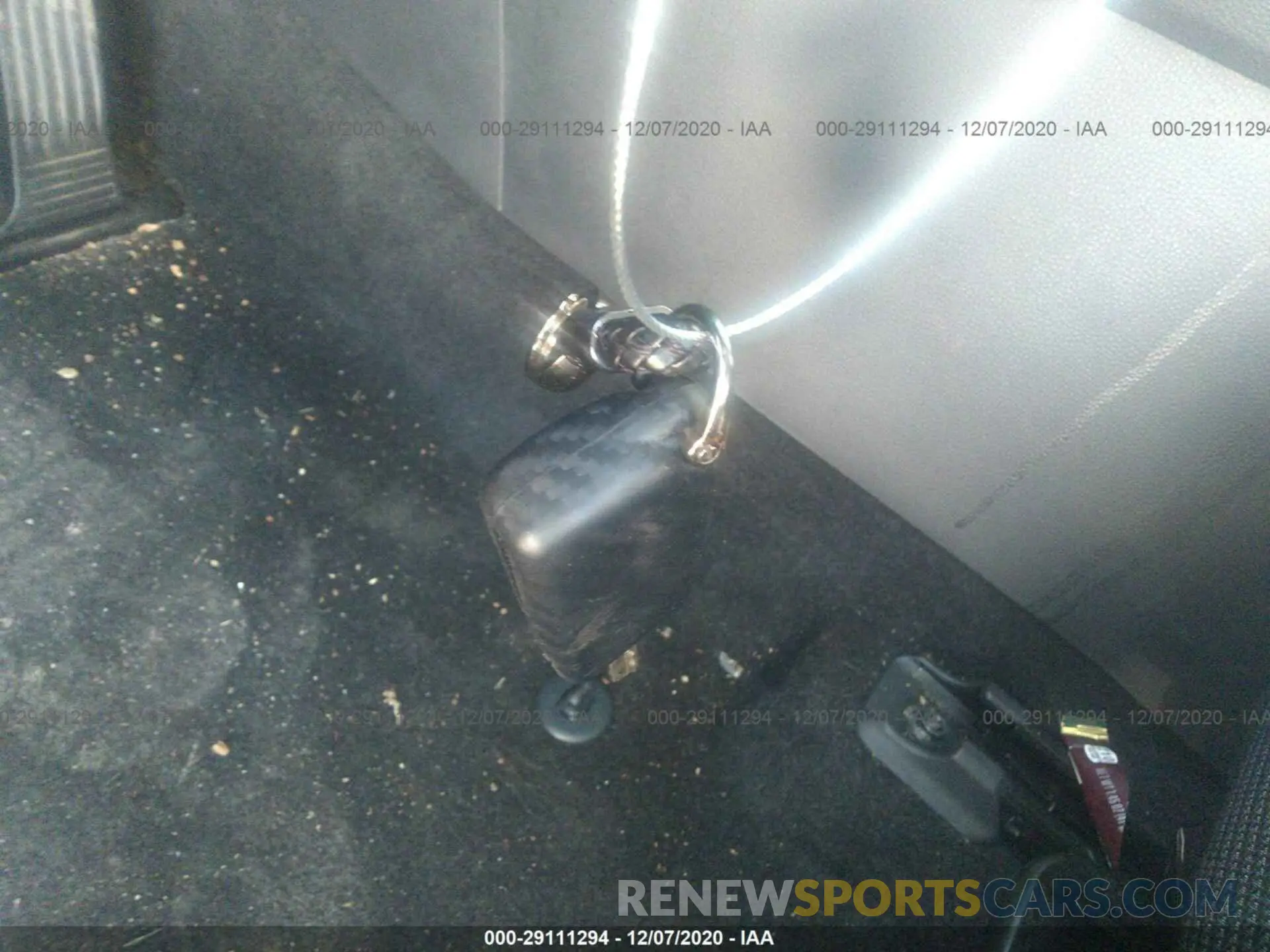 8 Фотография поврежденного автомобиля 2T3H1RFV9KW002819 TOYOTA RAV4 2019