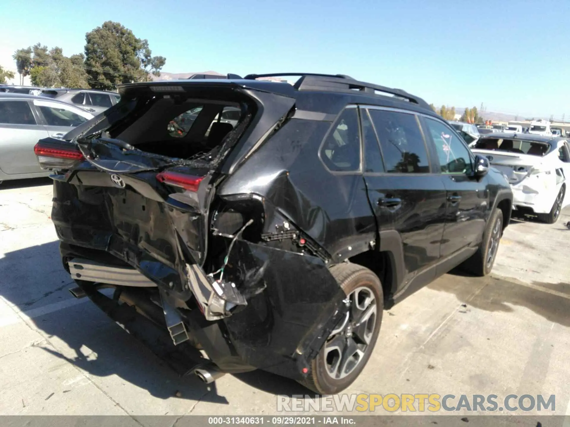 4 Photograph of a damaged car 2T3J1RFV0KC035663 TOYOTA RAV4 2019