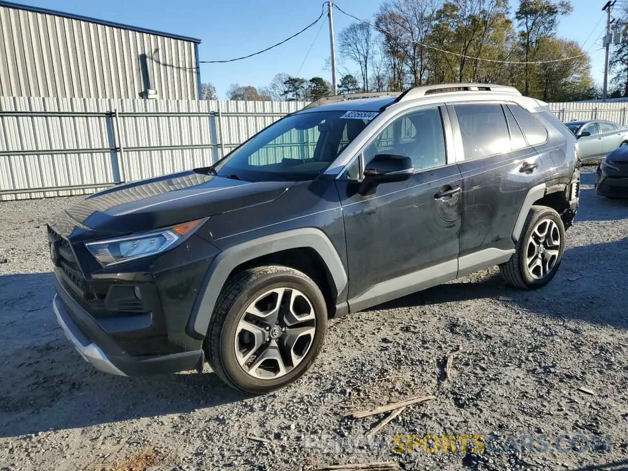 1 Photograph of a damaged car 2T3J1RFV1KW043639 TOYOTA RAV4 2019