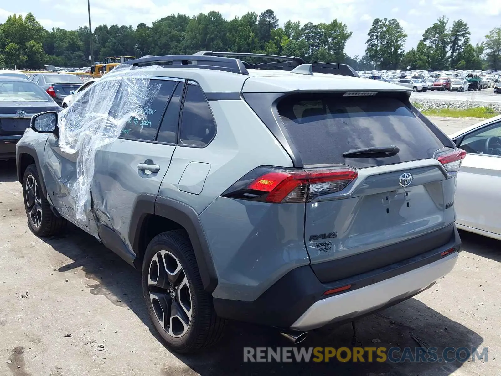 3 Photograph of a damaged car 2T3J1RFV2KC050150 TOYOTA RAV4 2019