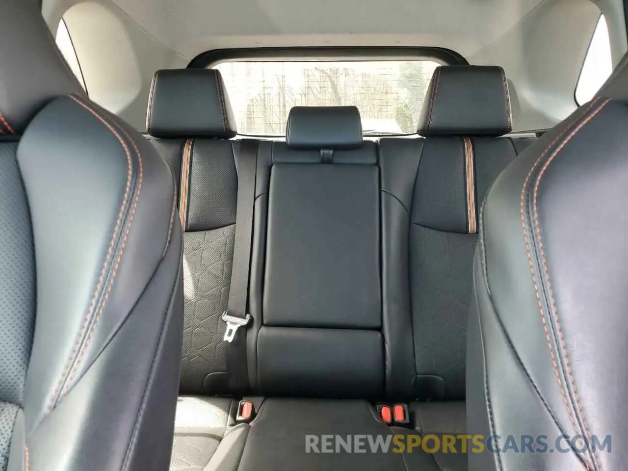 10 Фотография поврежденного автомобиля 2T3J1RFV2KW010228 TOYOTA RAV4 2019