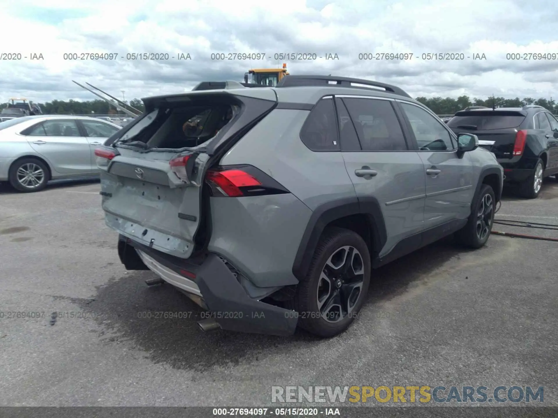 4 Photograph of a damaged car 2T3J1RFV3KC015178 TOYOTA RAV4 2019
