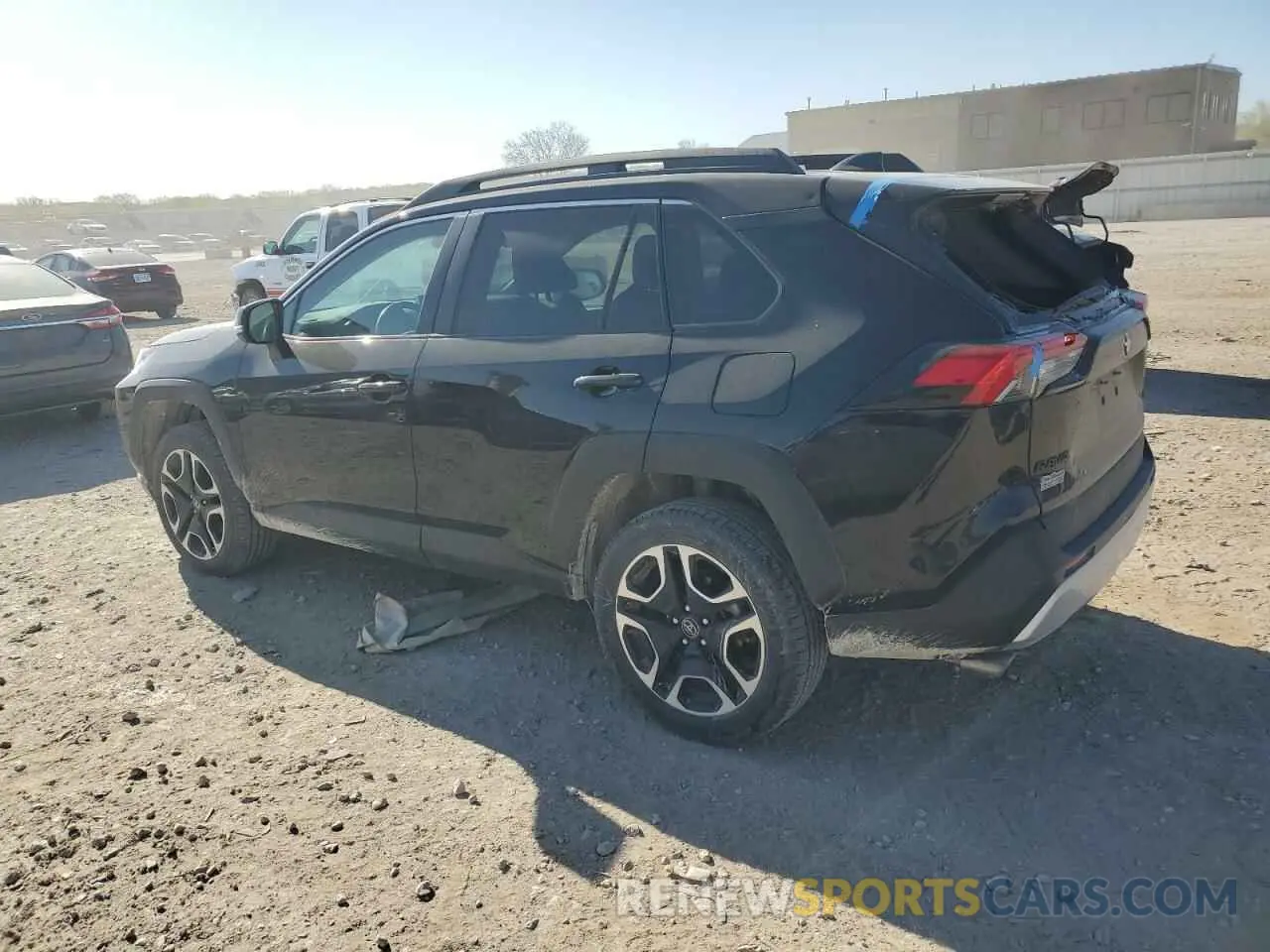 2 Photograph of a damaged car 2T3J1RFV3KW013770 TOYOTA RAV4 2019