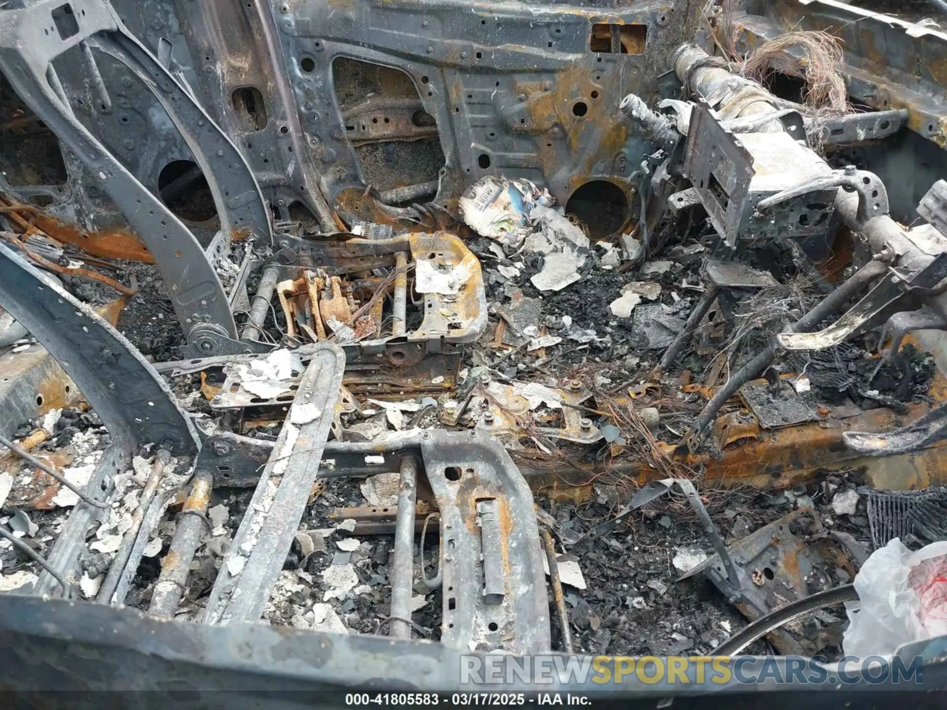 5 Photograph of a damaged car 2T3J1RFV4KW040136 TOYOTA RAV4 2019