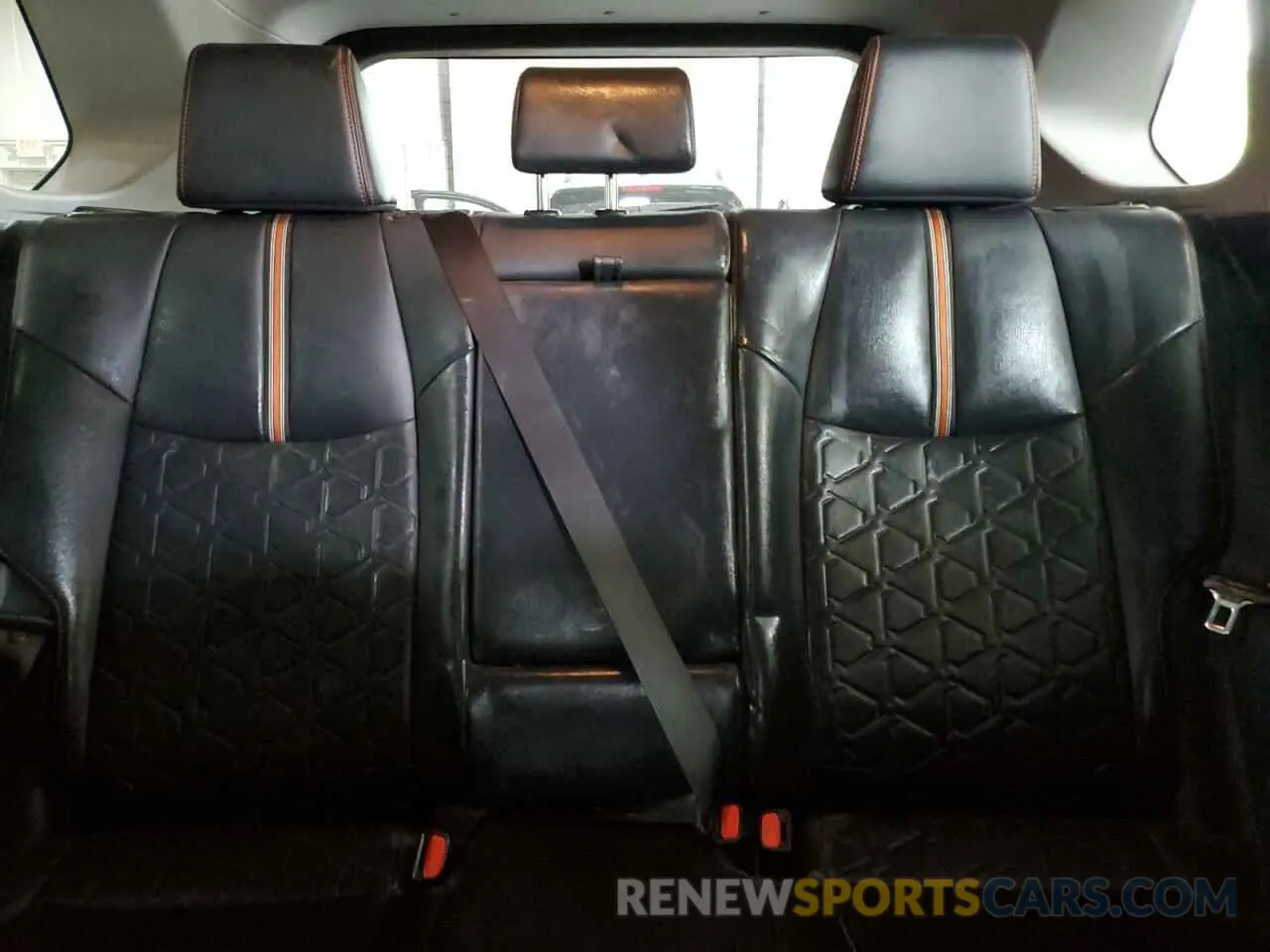 10 Фотография поврежденного автомобиля 2T3J1RFV4KW047782 TOYOTA RAV4 2019