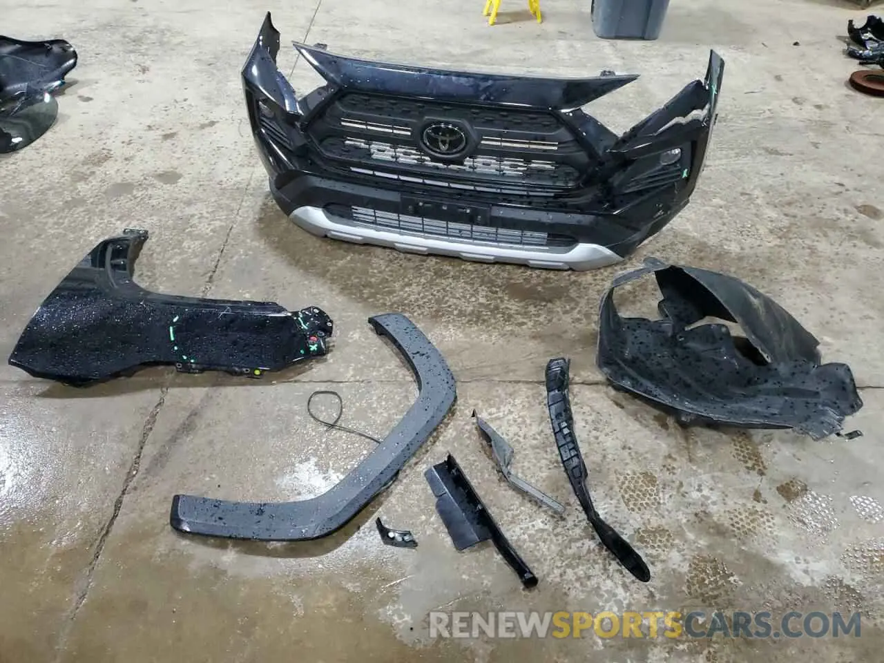 13 Фотография поврежденного автомобиля 2T3J1RFV4KW047782 TOYOTA RAV4 2019