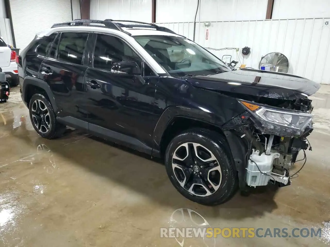 4 Фотография поврежденного автомобиля 2T3J1RFV4KW047782 TOYOTA RAV4 2019