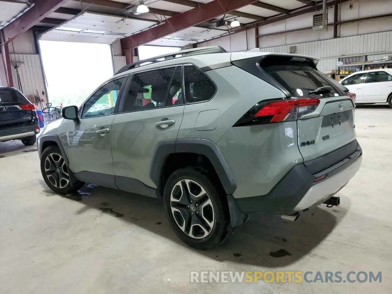 2 Фотография поврежденного автомобиля 2T3J1RFV5KC018275 TOYOTA RAV4 2019