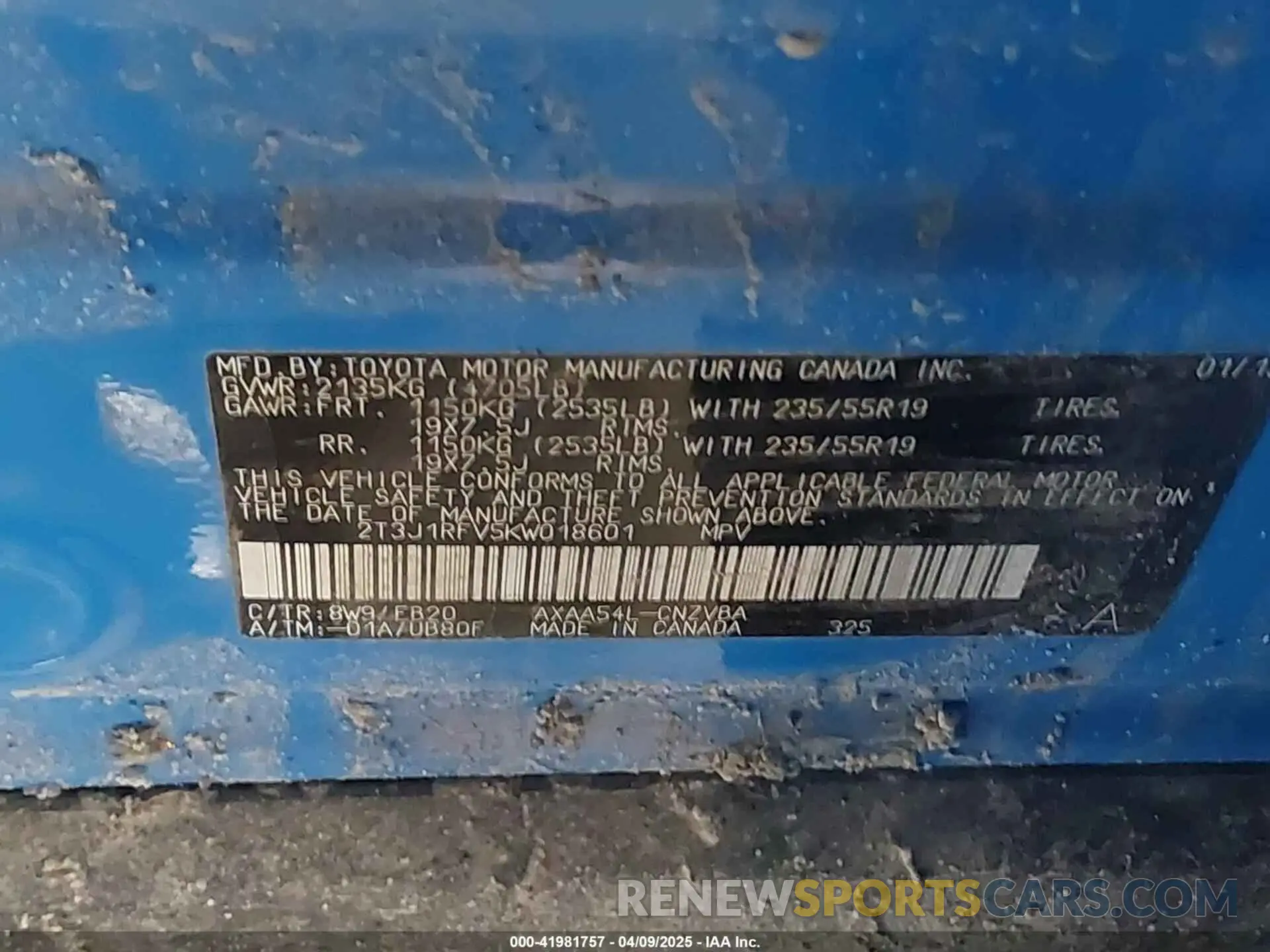 9 Photograph of a damaged car 2T3J1RFV5KW018601 TOYOTA RAV4 2019