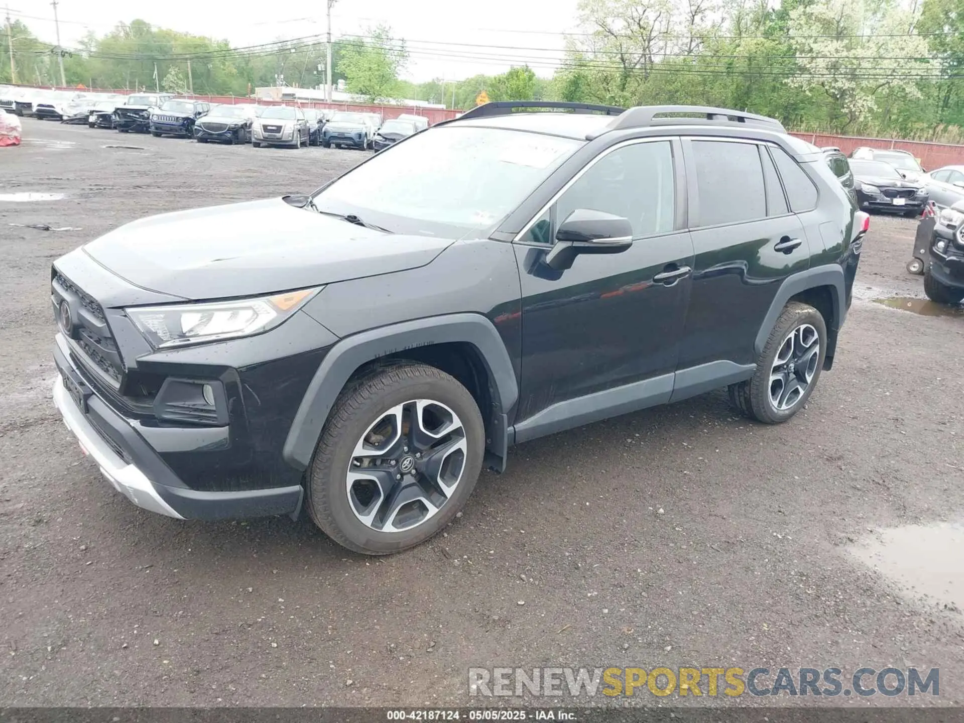 2 Photograph of a damaged car 2T3J1RFV5KW028786 TOYOTA RAV4 2019