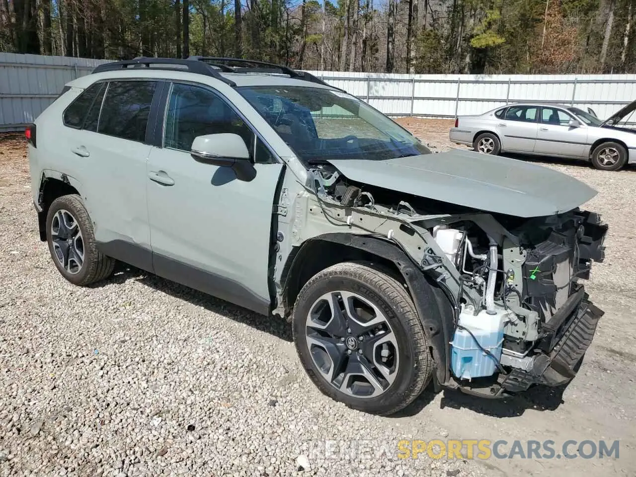 4 Photograph of a damaged car 2T3J1RFV5KW048326 TOYOTA RAV4 2019