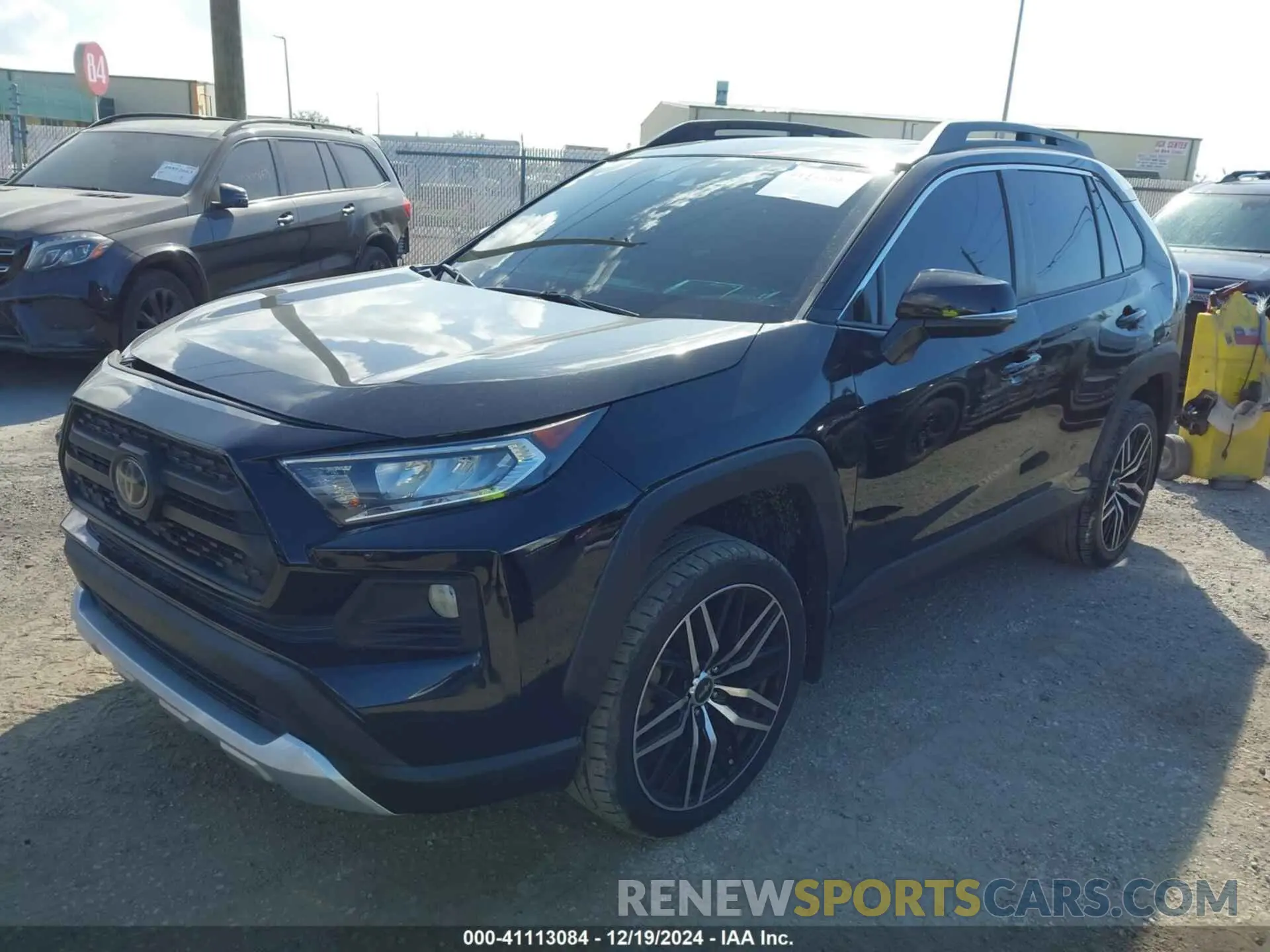 2 Фотография поврежденного автомобиля 2T3J1RFV5KW050173 TOYOTA RAV4 2019