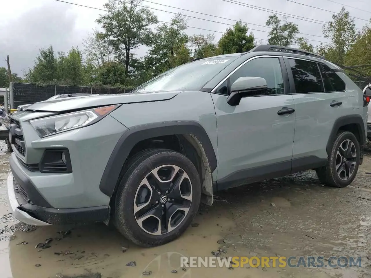 1 Photograph of a damaged car 2T3J1RFV6KC045520 TOYOTA RAV4 2019