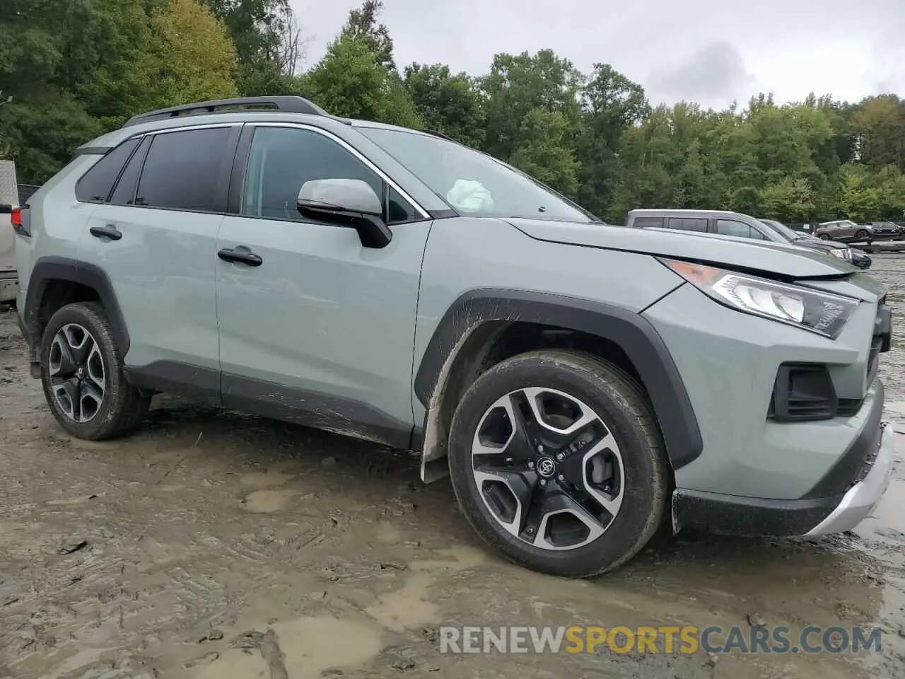 4 Photograph of a damaged car 2T3J1RFV6KC045520 TOYOTA RAV4 2019