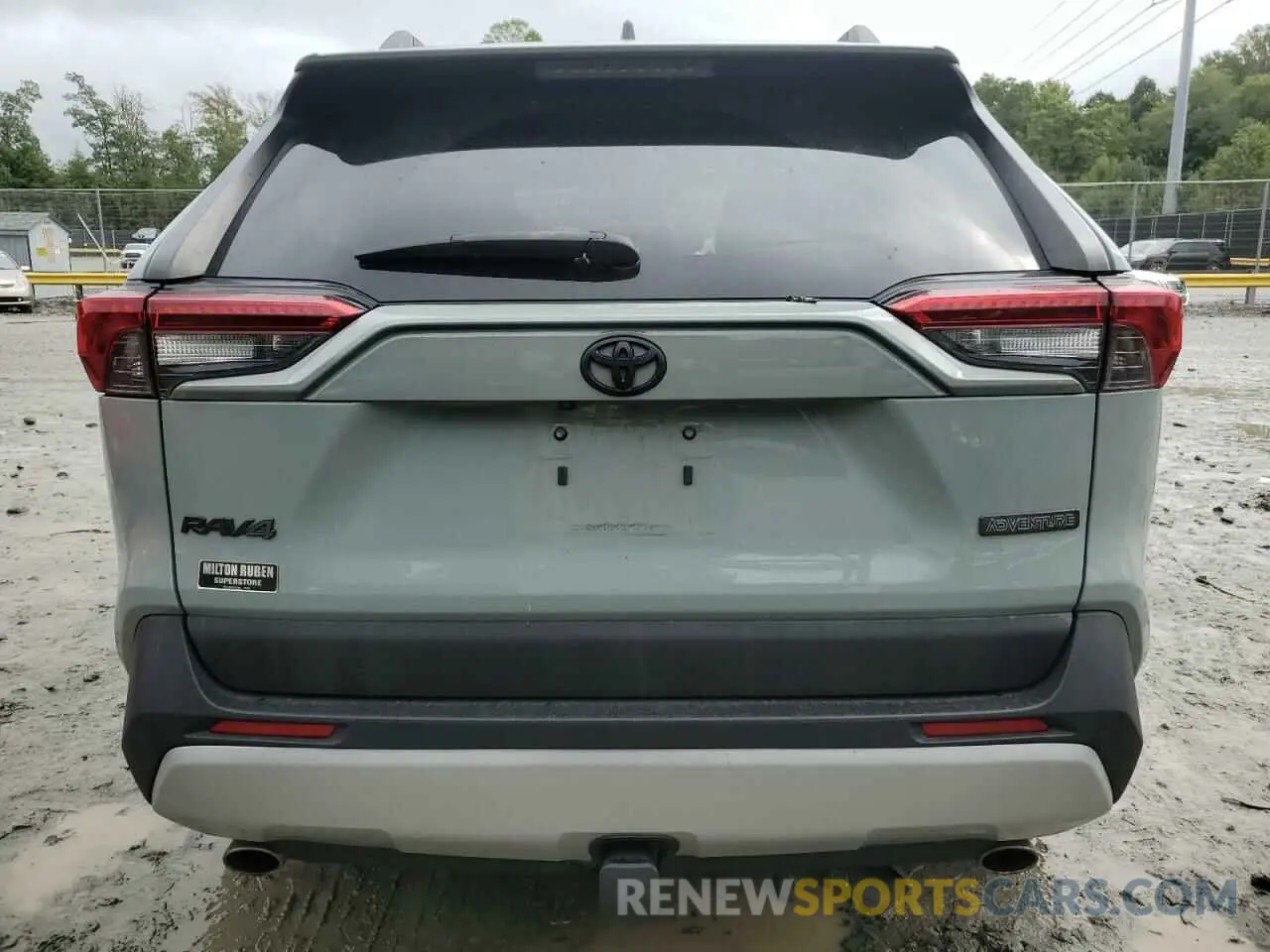 6 Photograph of a damaged car 2T3J1RFV6KC045520 TOYOTA RAV4 2019