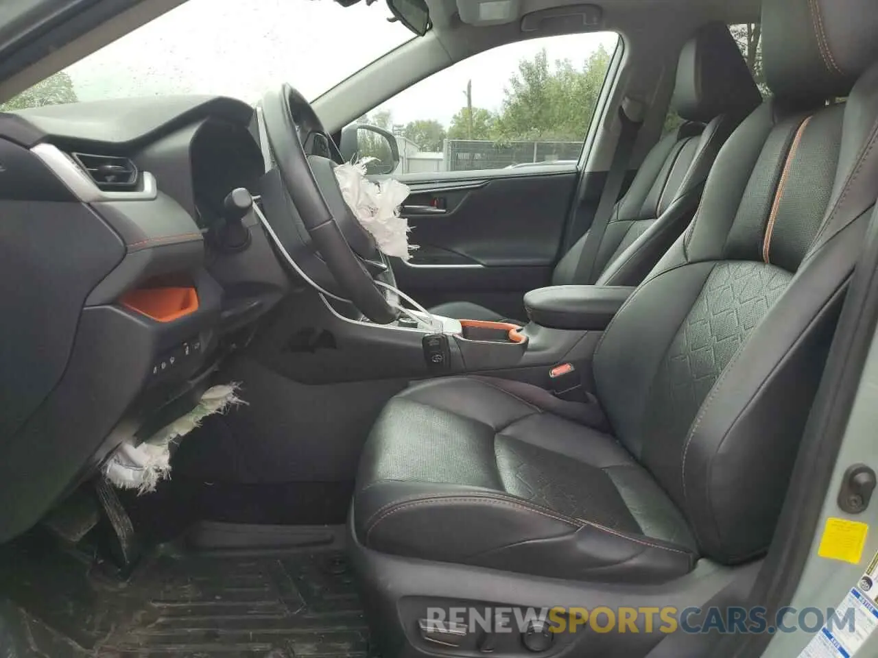 7 Photograph of a damaged car 2T3J1RFV6KC045520 TOYOTA RAV4 2019