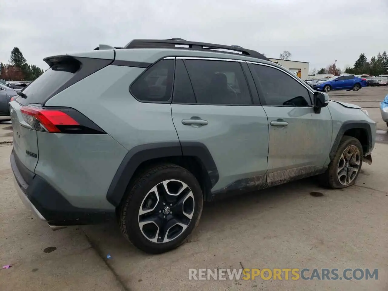 3 Фотография поврежденного автомобиля 2T3J1RFV6KW012662 TOYOTA RAV4 2019
