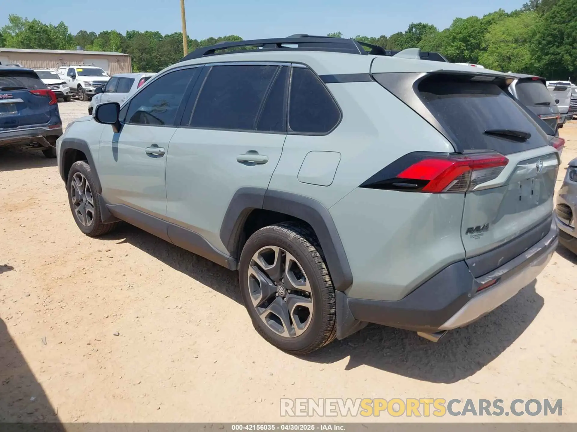 3 Photograph of a damaged car 2T3J1RFV7KC044232 TOYOTA RAV4 2019