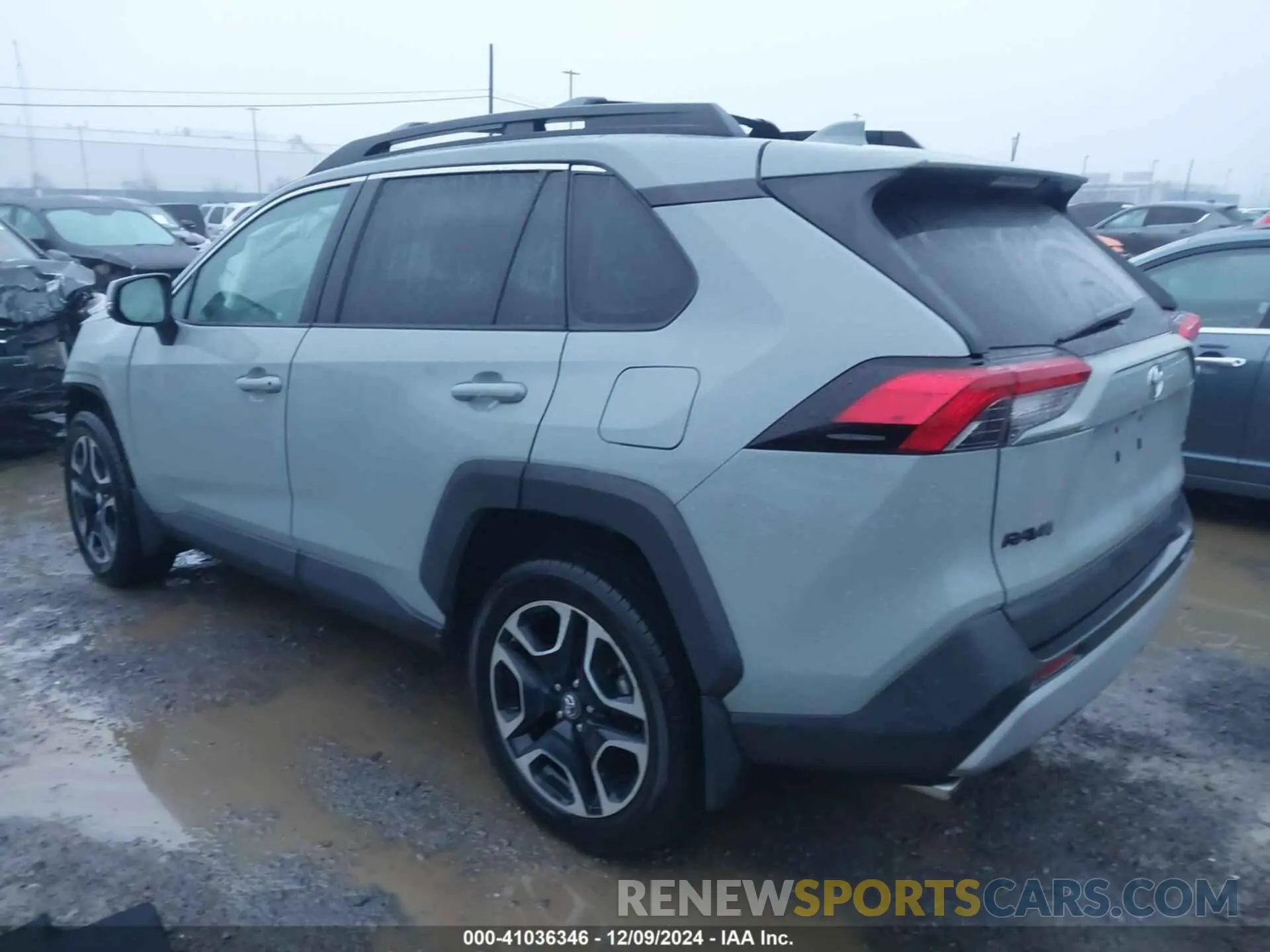 3 Photograph of a damaged car 2T3J1RFV7KW007759 TOYOTA RAV4 2019