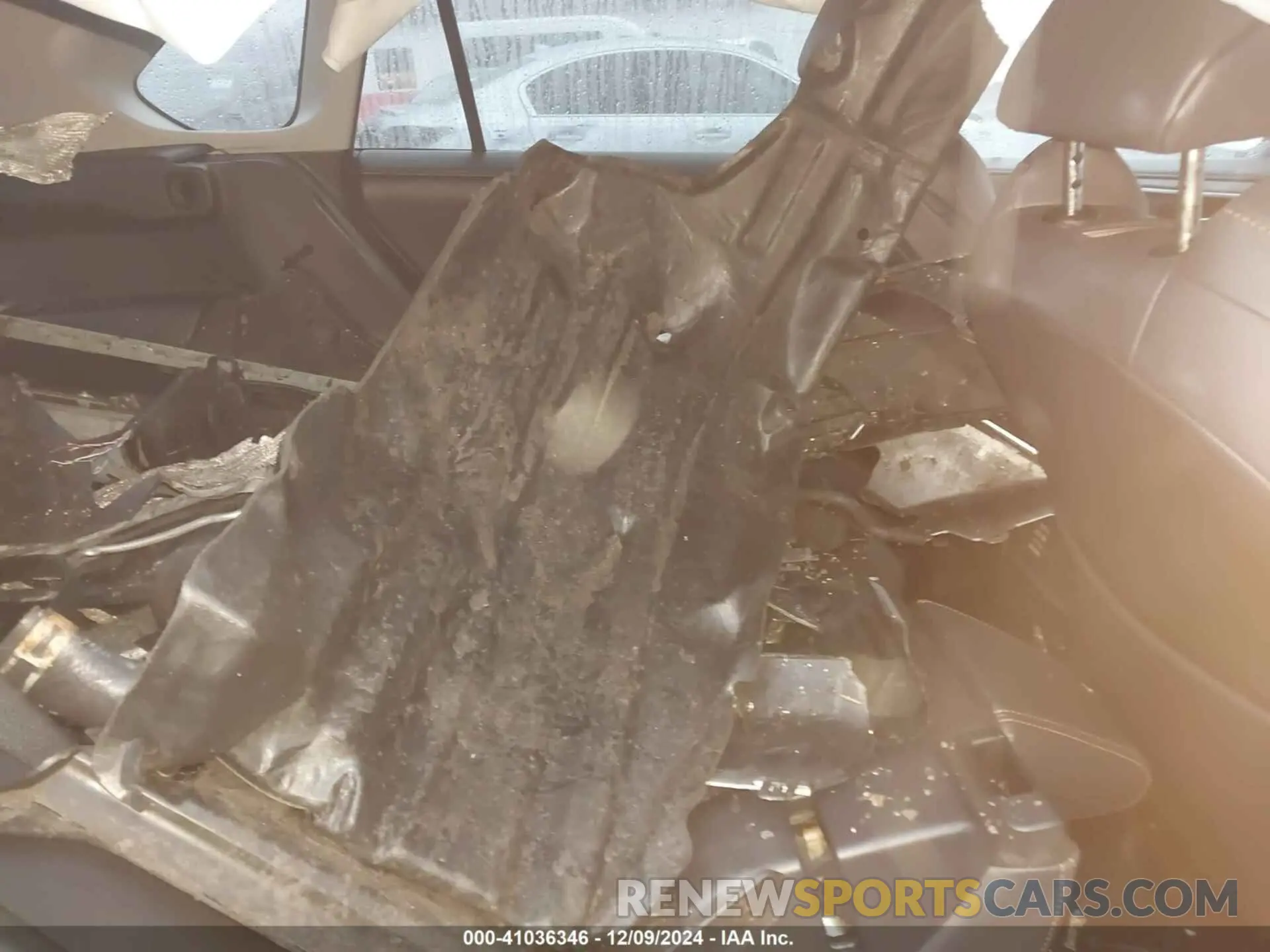 8 Photograph of a damaged car 2T3J1RFV7KW007759 TOYOTA RAV4 2019
