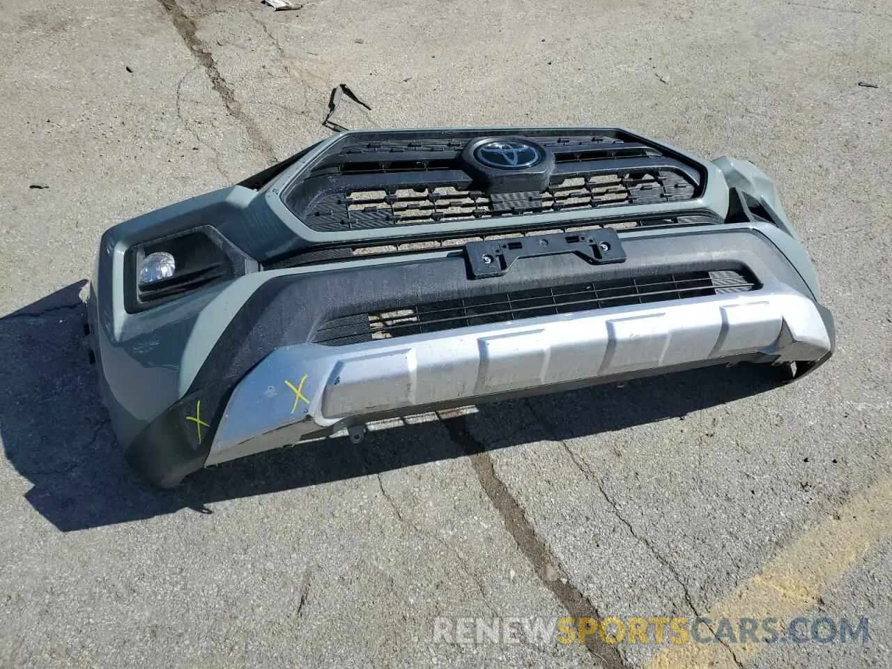 12 Photograph of a damaged car 2T3J1RFV8KW003929 TOYOTA RAV4 2019