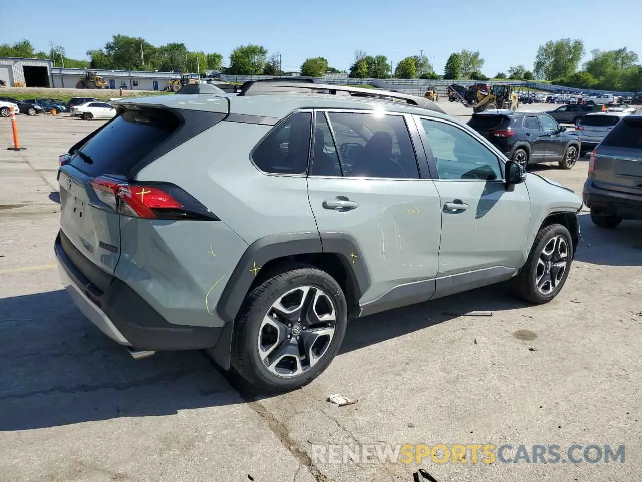 3 Photograph of a damaged car 2T3J1RFV8KW003929 TOYOTA RAV4 2019
