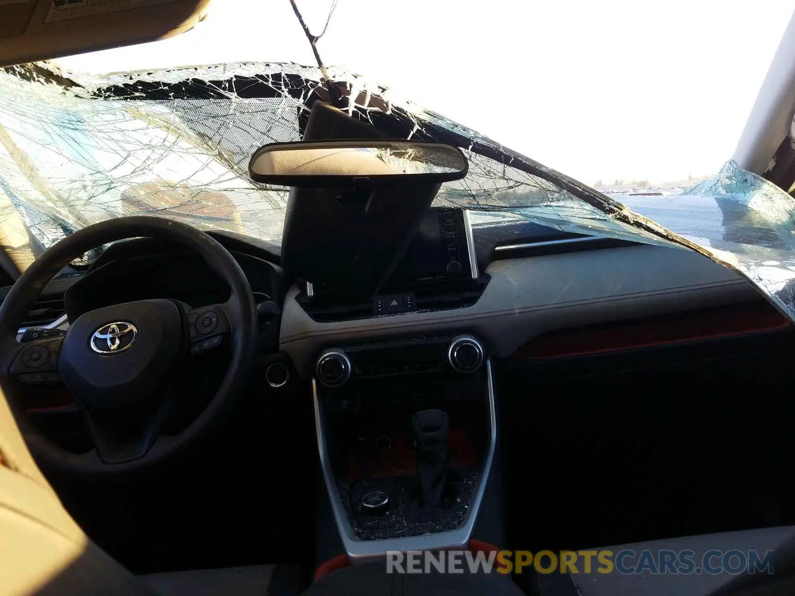 9 Photograph of a damaged car 2T3J1RFV8KW019726 TOYOTA RAV4 2019