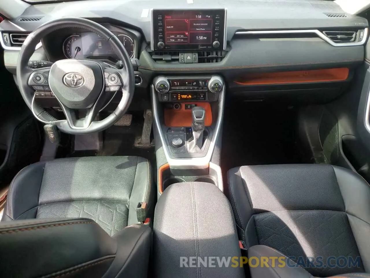 8 Photograph of a damaged car 2T3J1RFV8KW021735 TOYOTA RAV4 2019