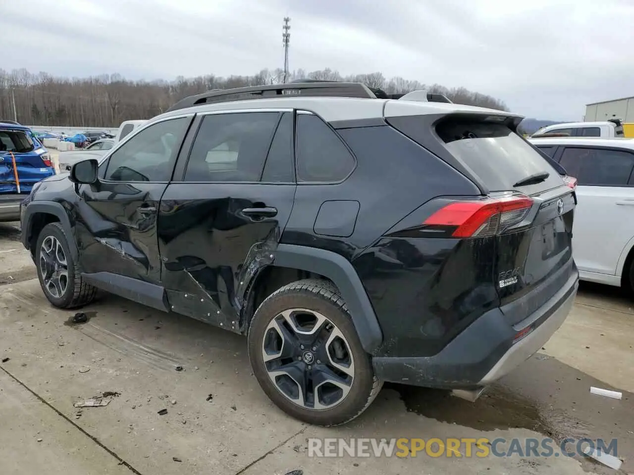 2 Фотография поврежденного автомобиля 2T3J1RFV8KW030547 TOYOTA RAV4 2019