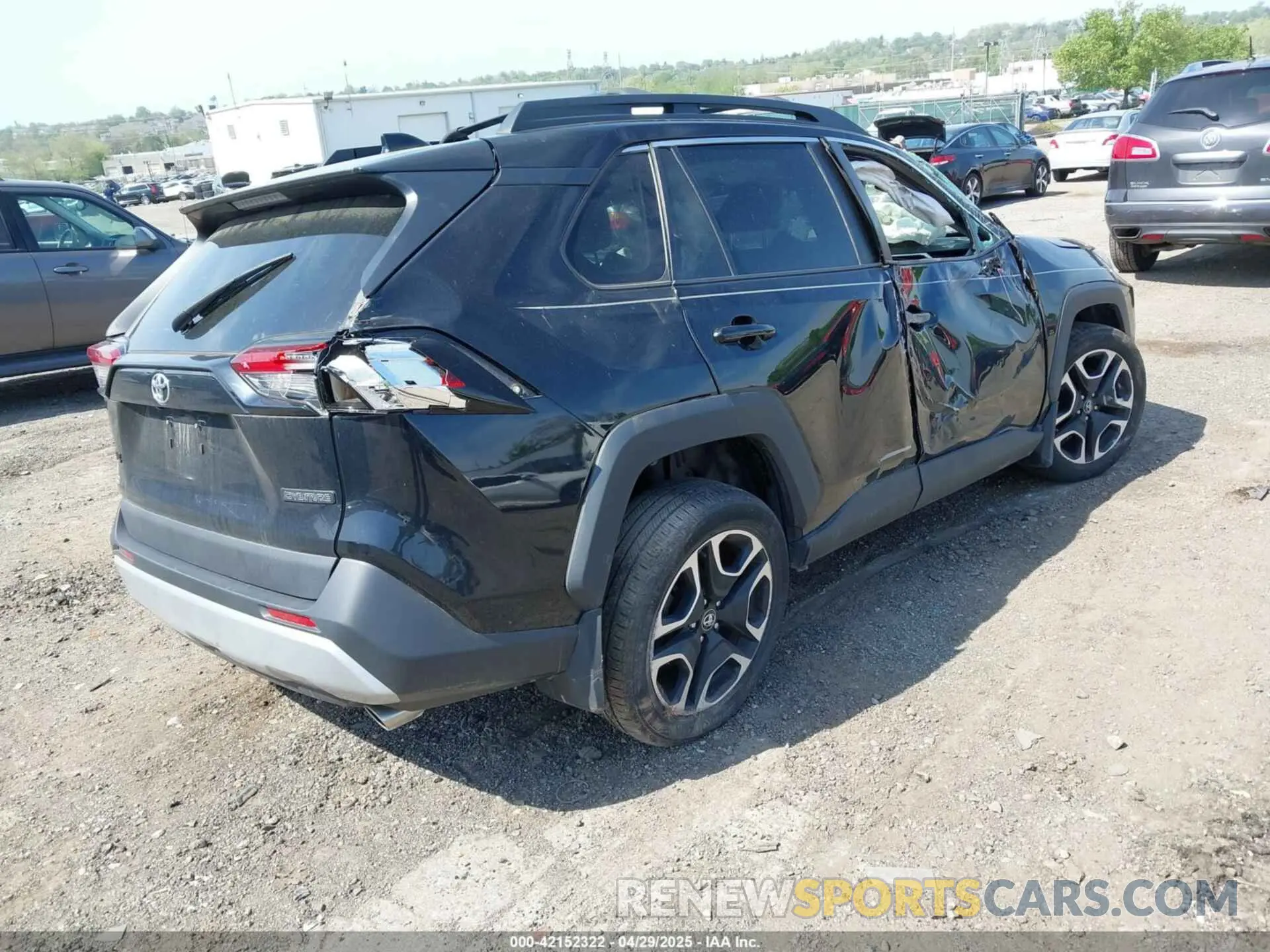 4 Фотография поврежденного автомобиля 2T3J1RFV9KW011831 TOYOTA RAV4 2019