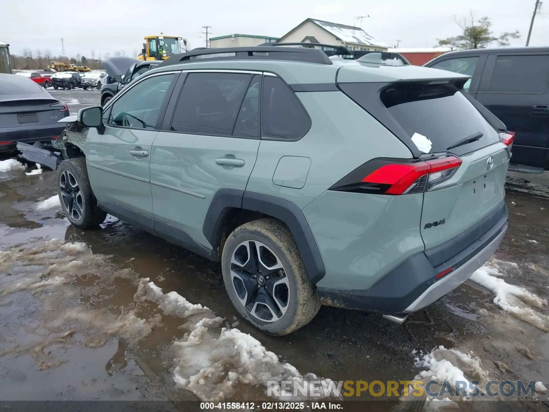 3 Фотография поврежденного автомобиля 2T3J1RFV9KW014969 TOYOTA RAV4 2019