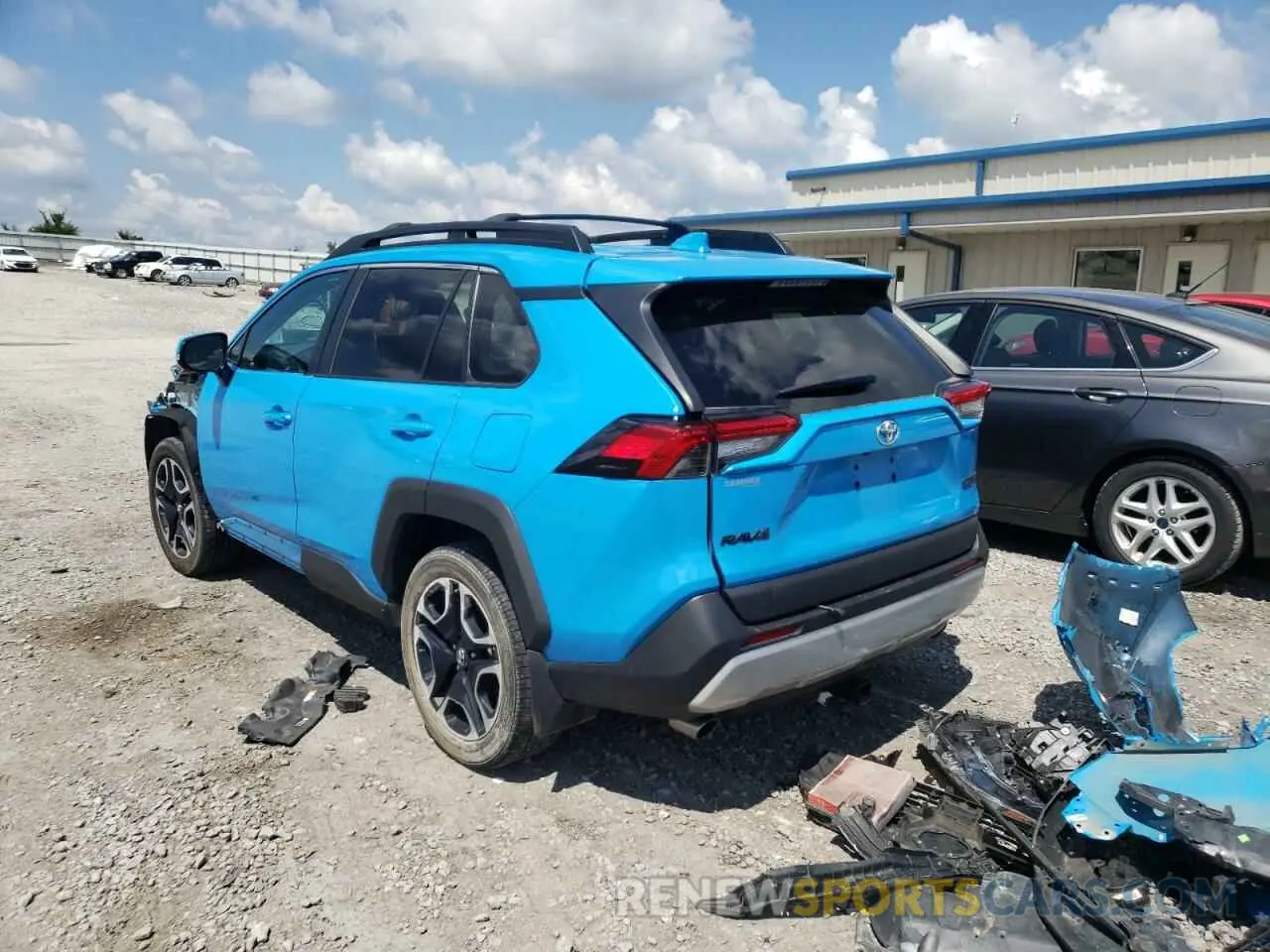 3 Фотография поврежденного автомобиля 2T3J1RFVXKW025799 TOYOTA RAV4 2019