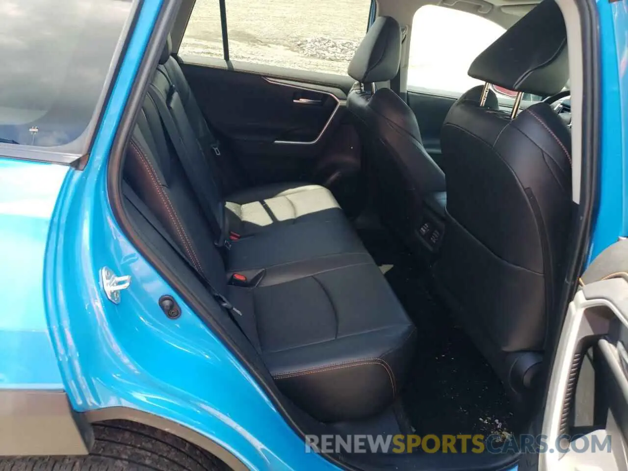 6 Фотография поврежденного автомобиля 2T3J1RFVXKW025799 TOYOTA RAV4 2019