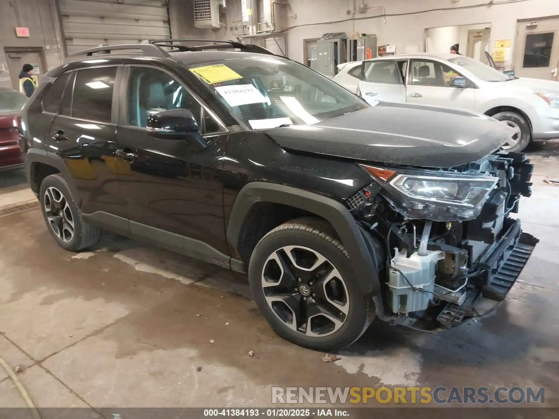 1 Photograph of a damaged car 2T3J1RFVXKW029951 TOYOTA RAV4 2019