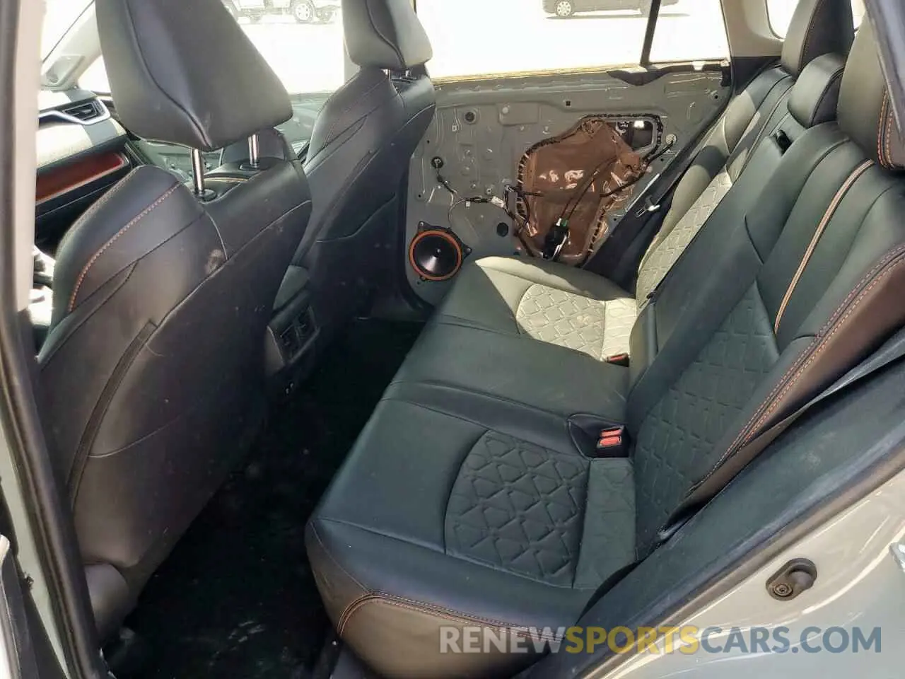 11 Фотография поврежденного автомобиля 2T3J1RFVXKW037502 TOYOTA RAV4 2019