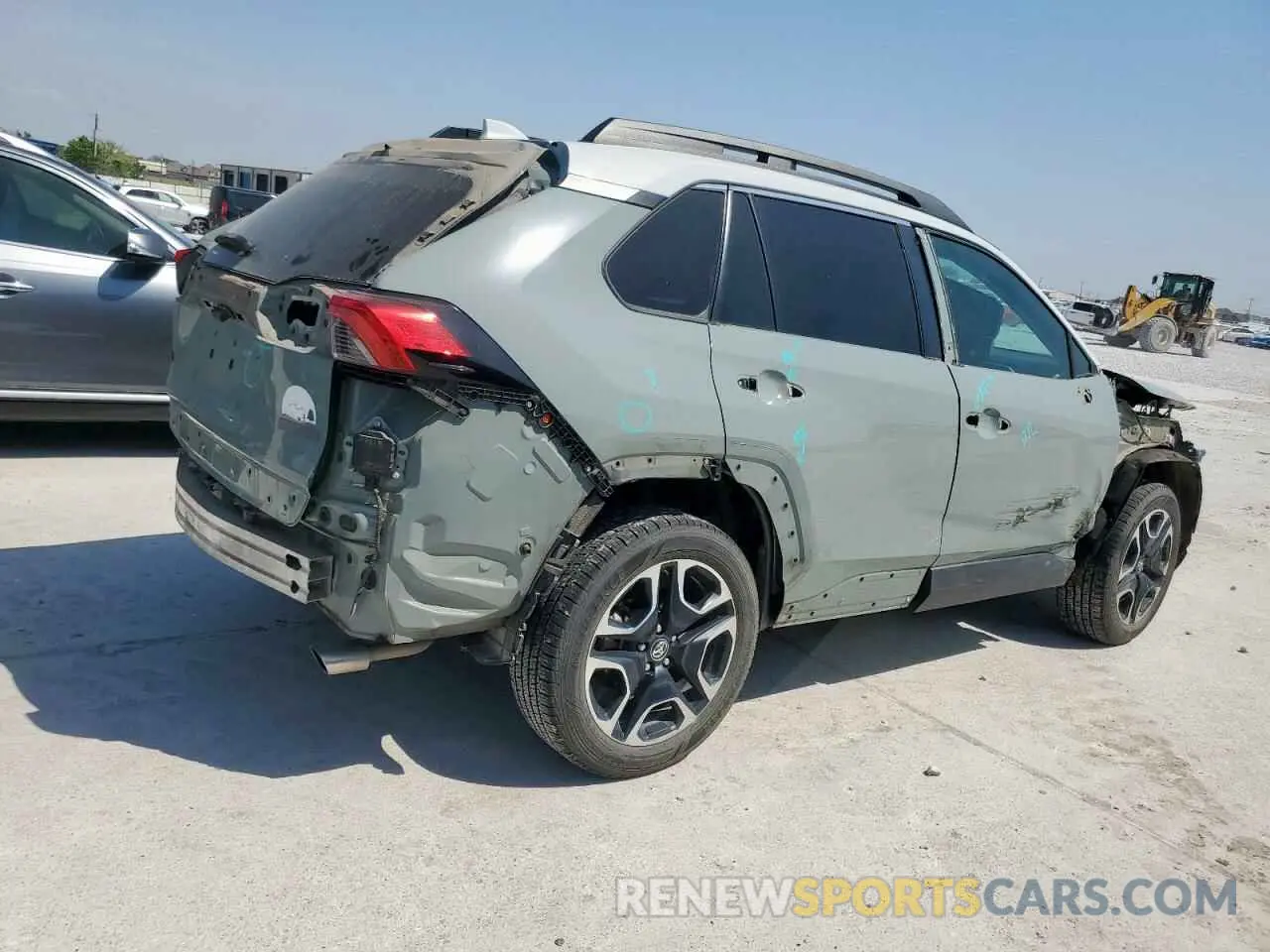 3 Фотография поврежденного автомобиля 2T3J1RFVXKW037502 TOYOTA RAV4 2019