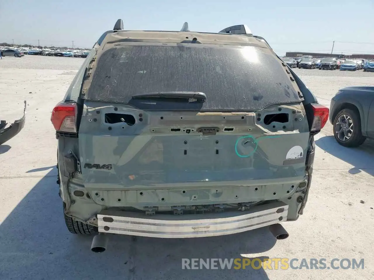 6 Фотография поврежденного автомобиля 2T3J1RFVXKW037502 TOYOTA RAV4 2019