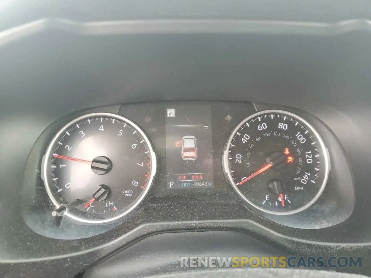 9 Фотография поврежденного автомобиля 2T3K1RFV0KW054264 TOYOTA RAV4 2019