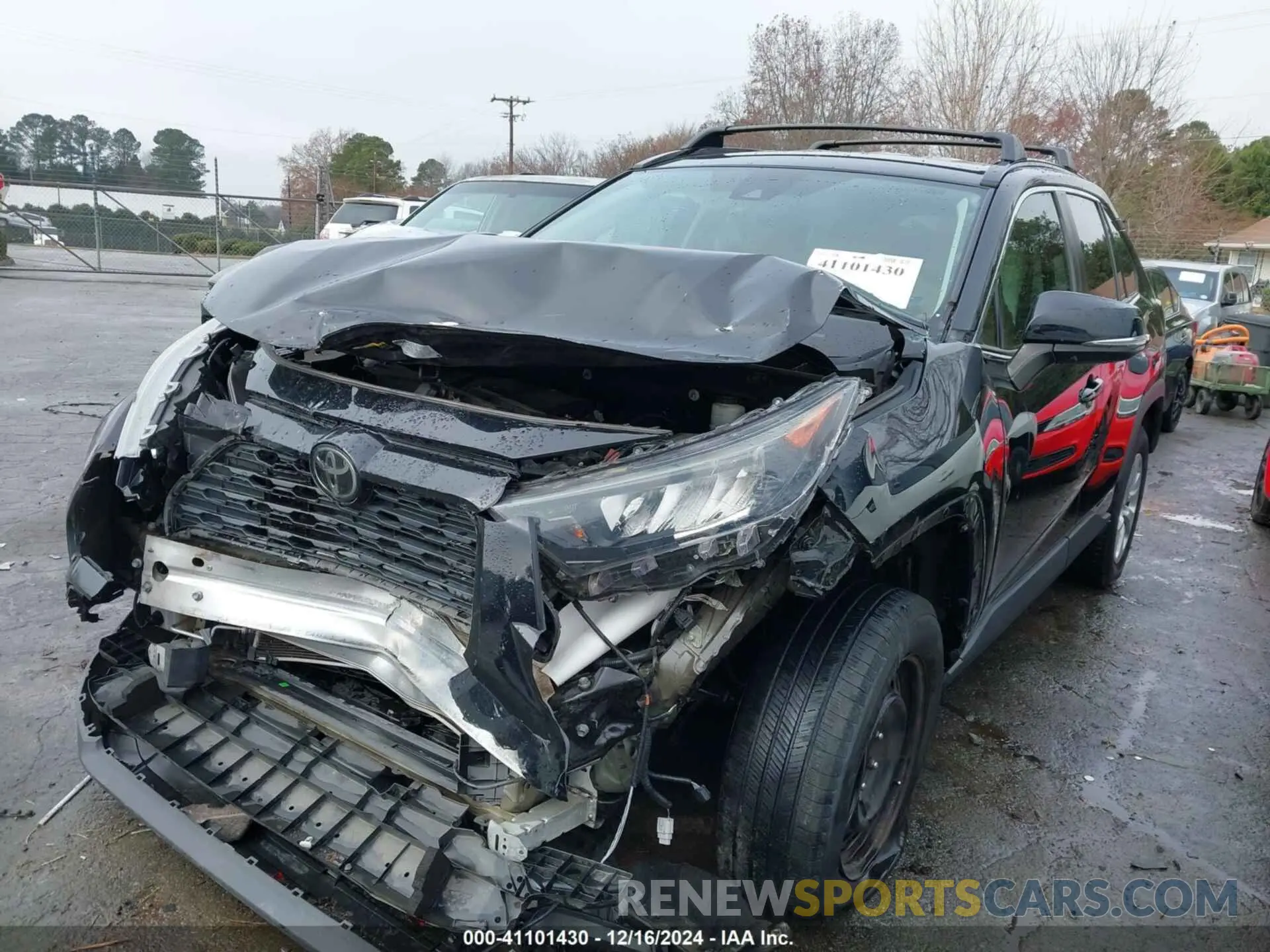 2 Фотография поврежденного автомобиля 2T3K1RFV2KW020522 TOYOTA RAV4 2019