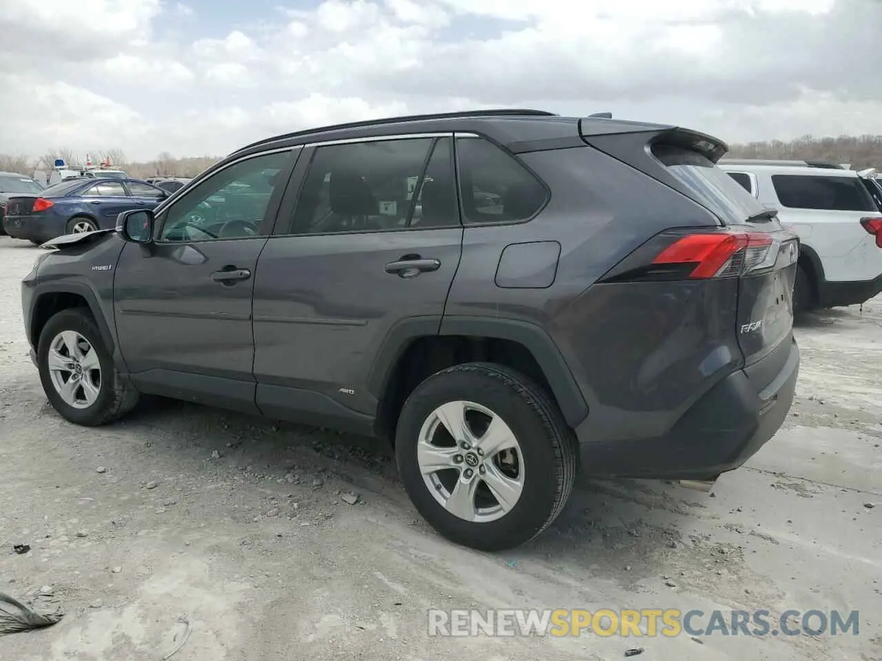 2 Photograph of a damaged car 2T3MWRFV6KW033672 TOYOTA RAV4 2019