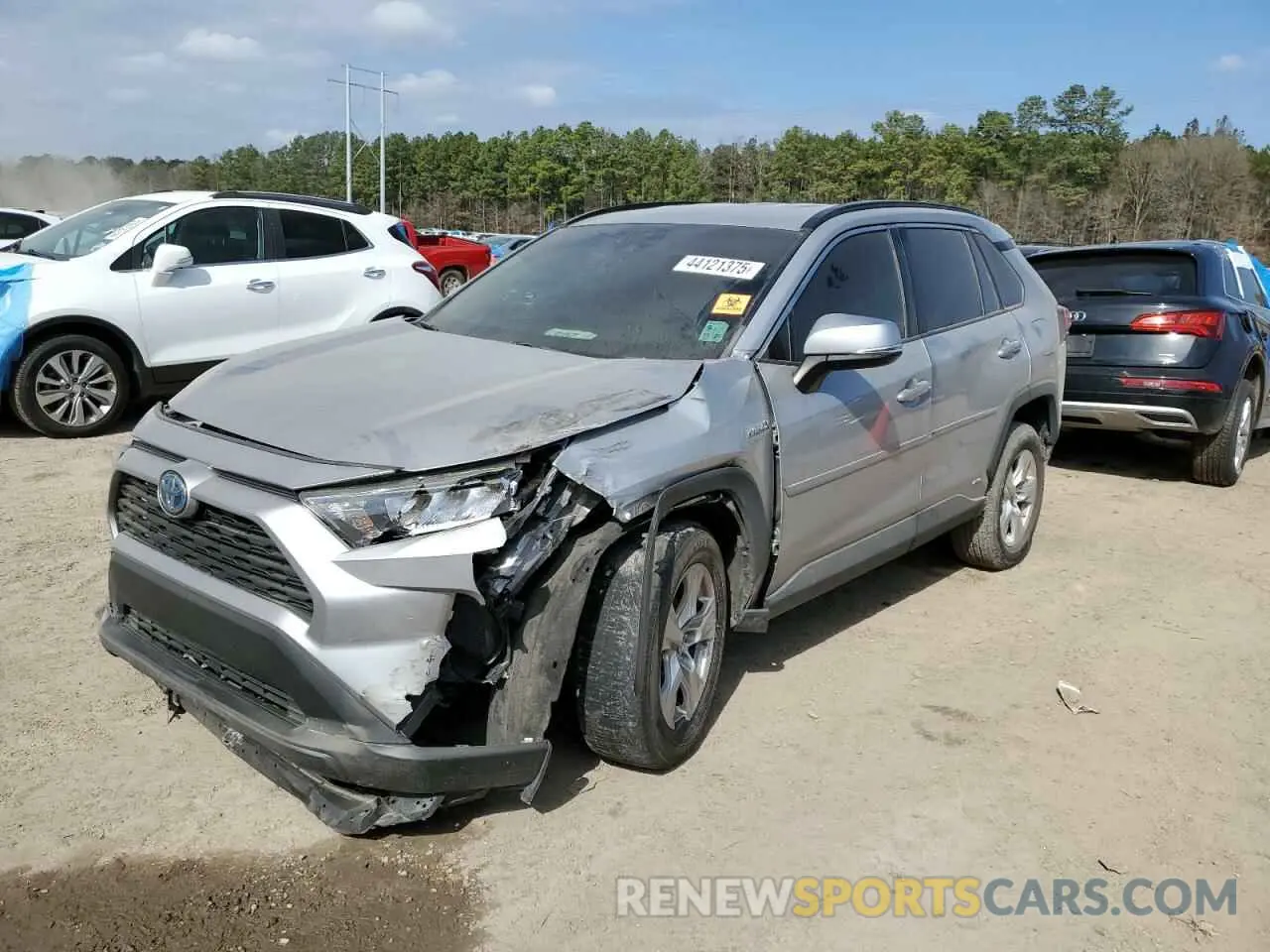 1 Photograph of a damaged car 2T3MWRFV7KW026312 TOYOTA RAV4 2019