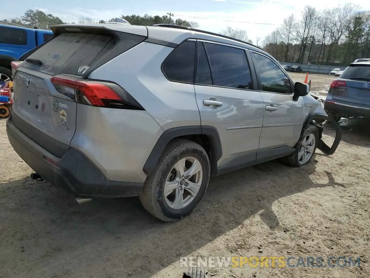 3 Photograph of a damaged car 2T3MWRFV7KW026312 TOYOTA RAV4 2019