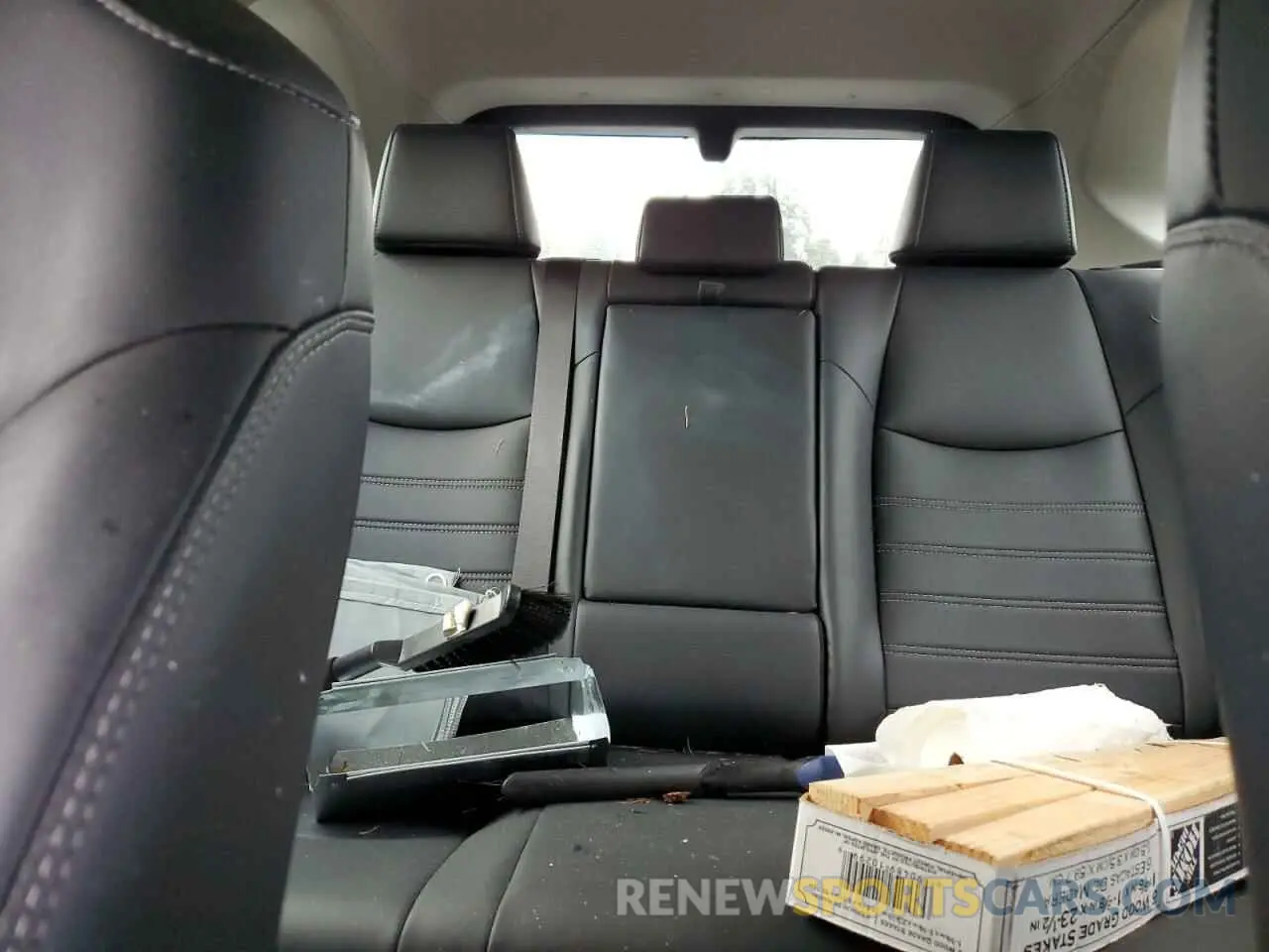 10 Photograph of a damaged car 2T3N1RFV0KC017231 TOYOTA RAV4 2019