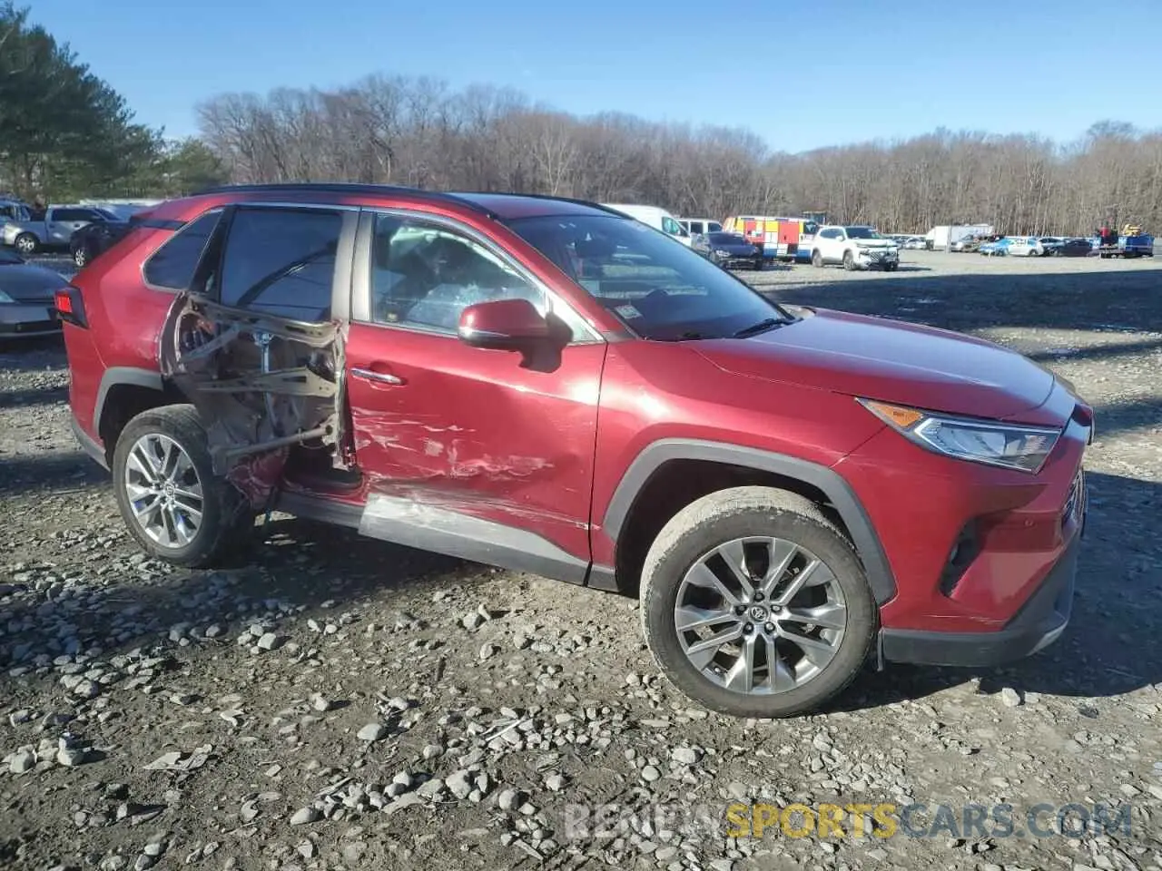 4 Photograph of a damaged car 2T3N1RFV1KC017934 TOYOTA RAV4 2019
